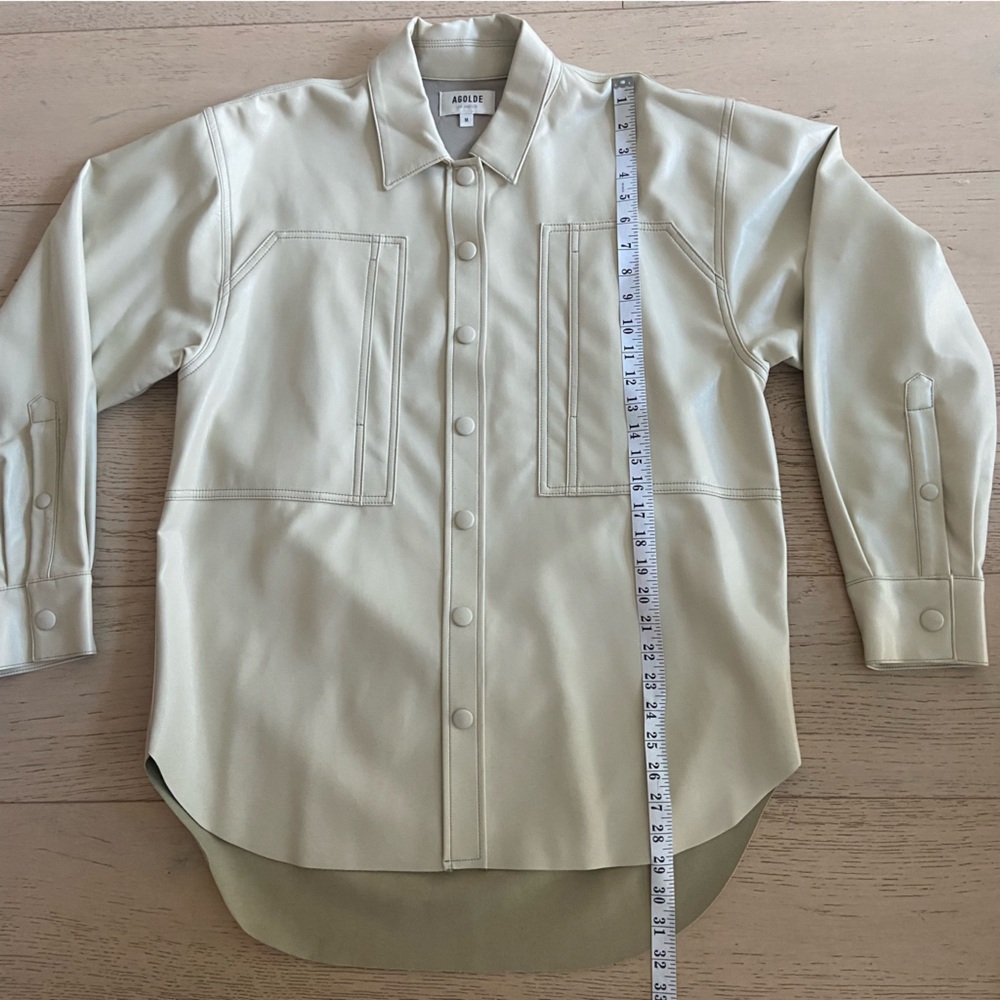 AGOLDE Vegan Leather Shacket Medium Cream Oversized Shirt Jacket EUC - Picture 8 of 10